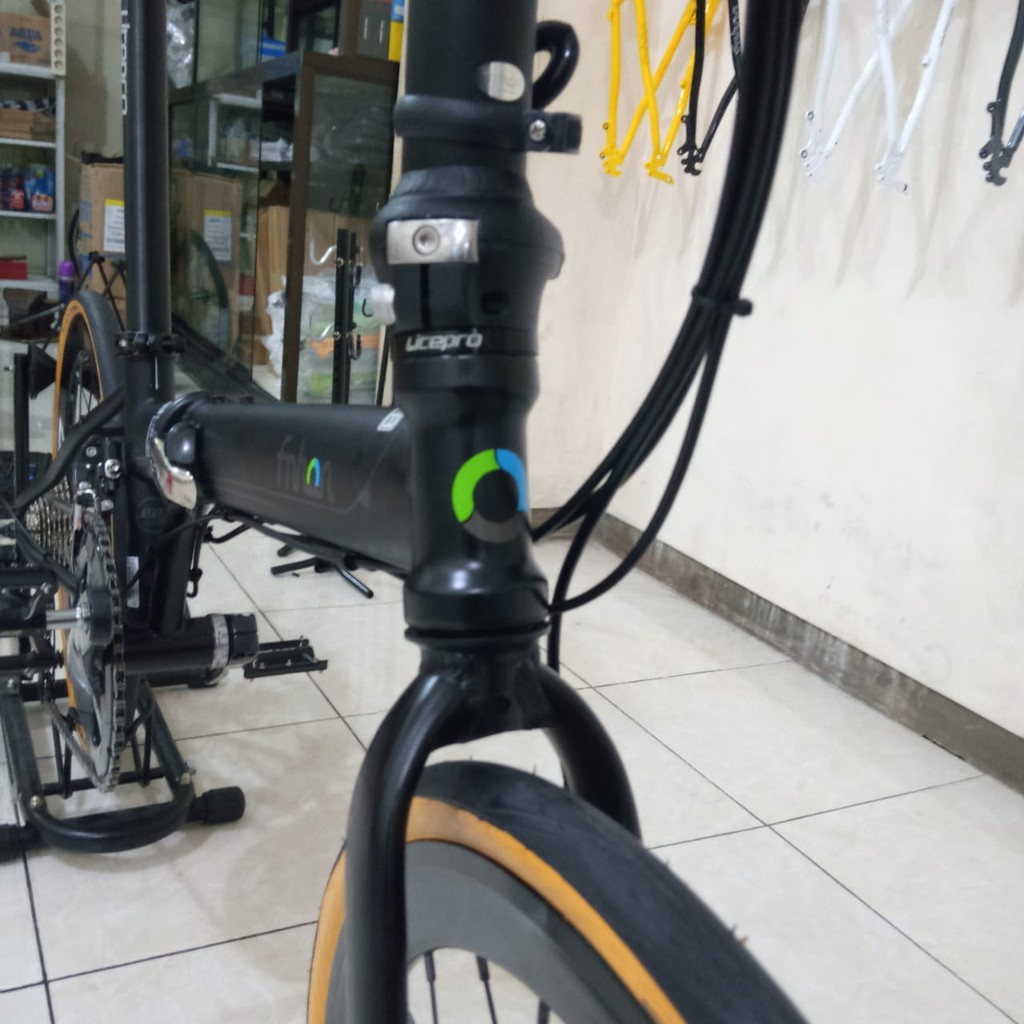 Sepeda Fnhon Storm Dropbar RB Balap Shimano Sora Brifter FD RD R3000 Drop bar R3000 WS Wheelset Lite