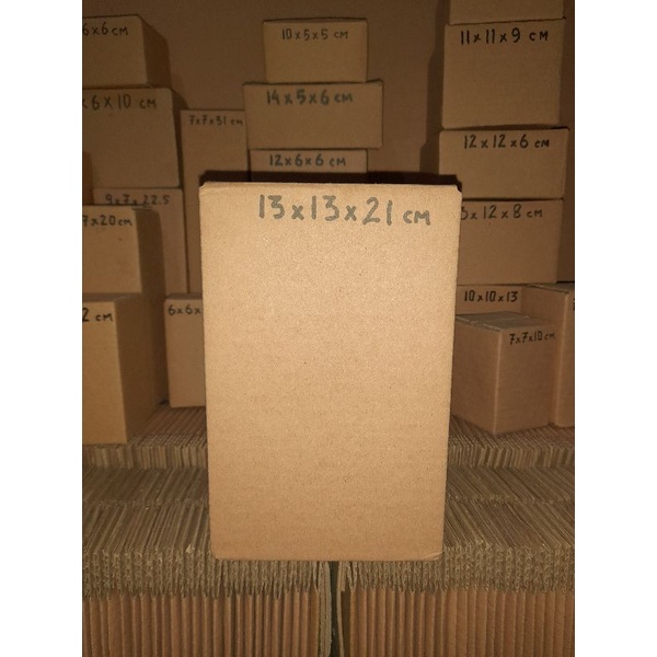 

Kardus 13x13x21 cm baru polos luar dalam