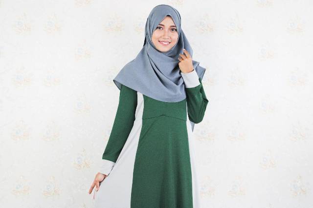 GAMIS SYARI JINGGA CREPE BUSUI