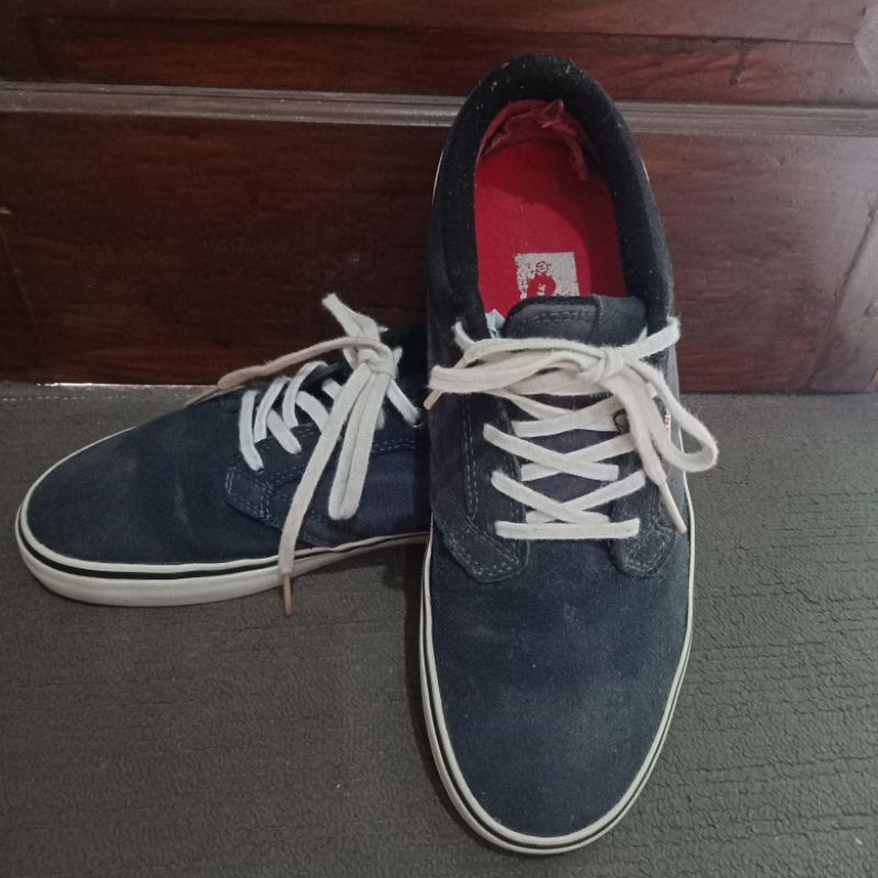 sepatu vans skate second