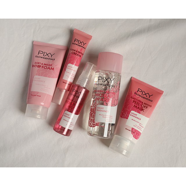 PIXY PAKET  PIXY GLOWSSENTIALS LIGHT RADIANCE SERIES