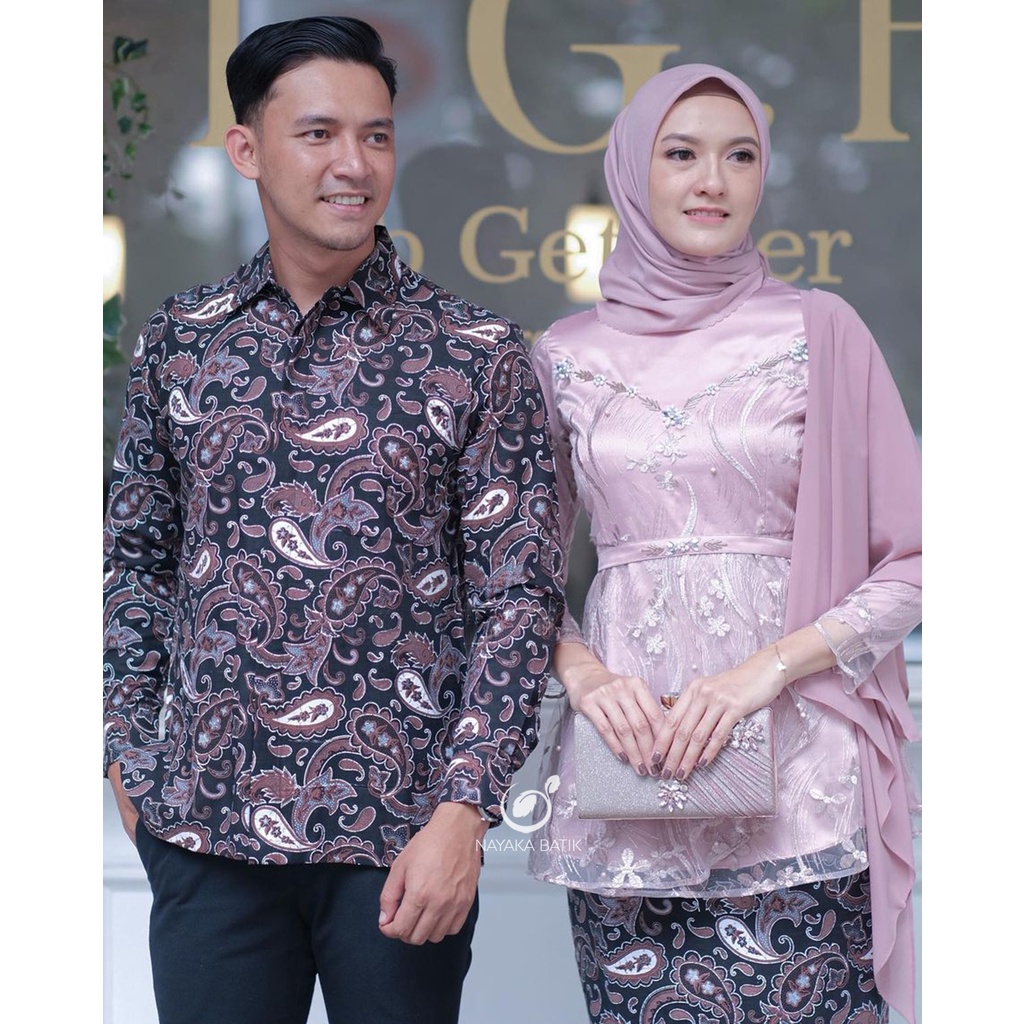 NAYAKA BATIK - Batik Couple Keisha Brokat Tulle Mutiara Baju Couple Pasangan Kebaya Modern Kebaya Wisuda Baju Kondangan Wanita Couple Batik Alyra Outfit Wanita Kekinian