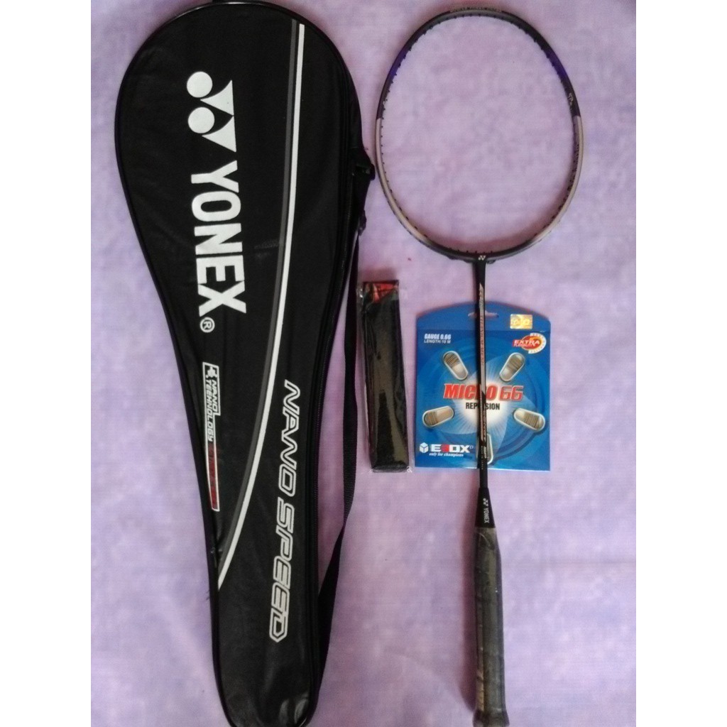 Raket badminton Yonex Titanium Mesh 10 carbon impor bonus tas senar grip