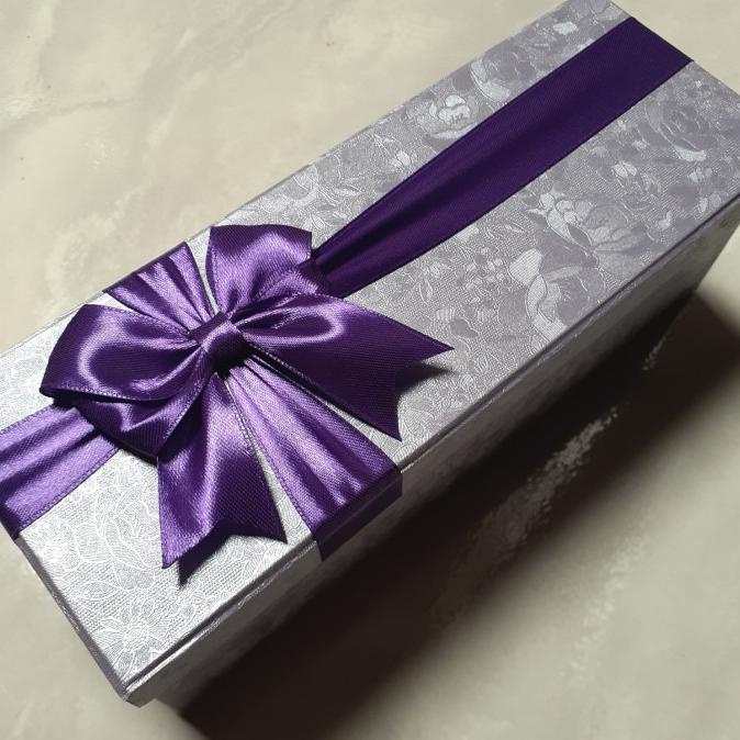 

[COD] LILAC KOTAK KADO HADIAH HAMPERS GIFT BOX HARD BOX [COD]