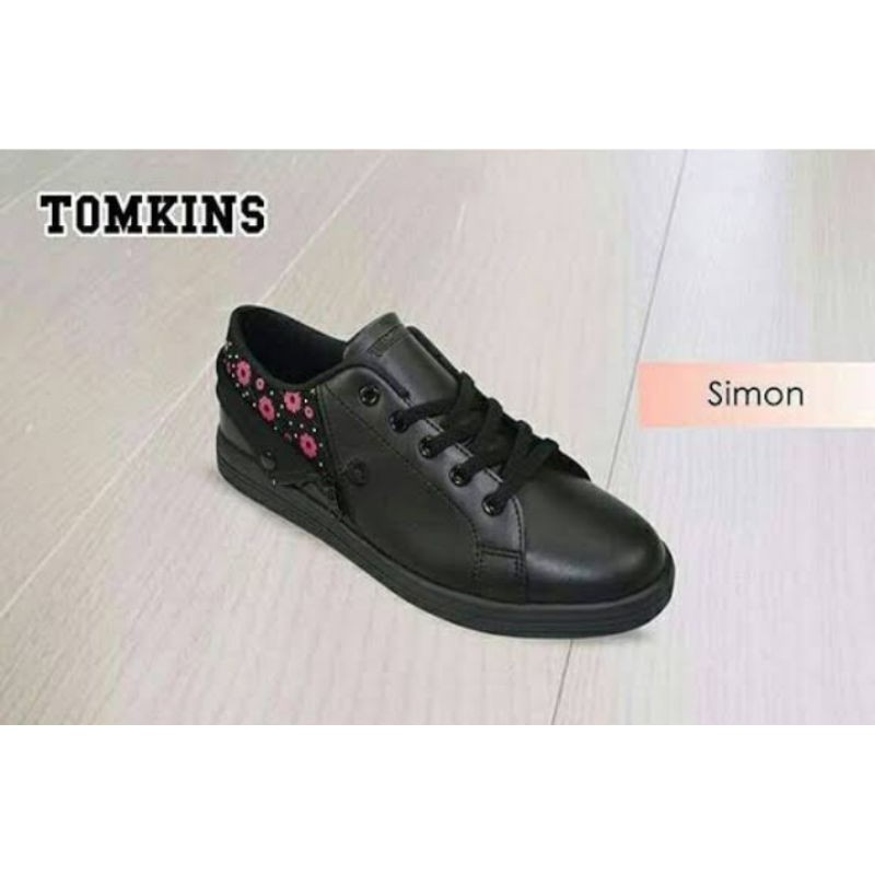 Sepatu Tomkins SIMON hitam untuk wanita