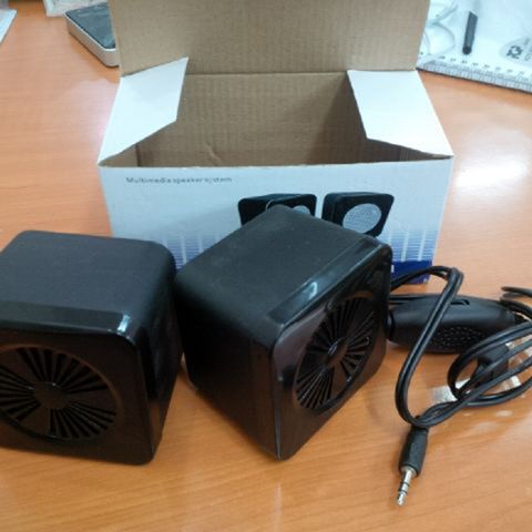 Speaker Kotak Aktif USB