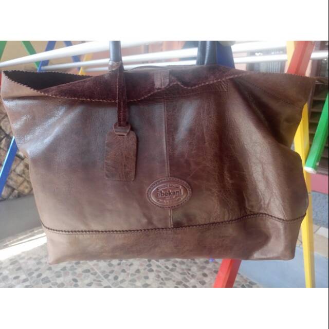 Zigzag tote abekani booked