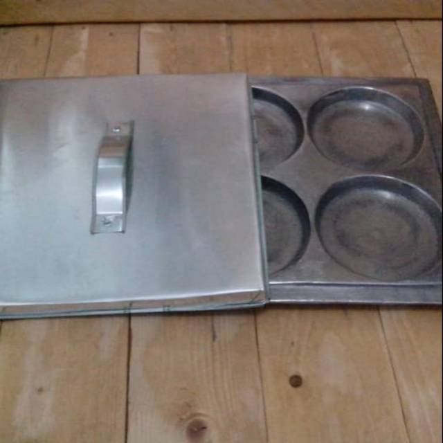 Cetakan martabak mini 4 lubang