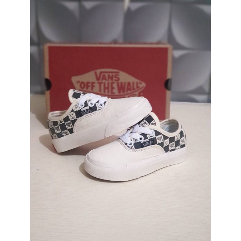 VANS AUTENTIC SEPATU SNEAKERS ANAK LAKI LAKI COWO UMUR 1 SAMPAI 6 TAHUN CASUAL DAN BERKUALITAS