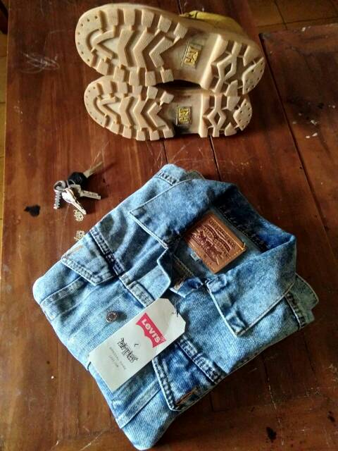 Jaket Jeans Cowok Sandwash