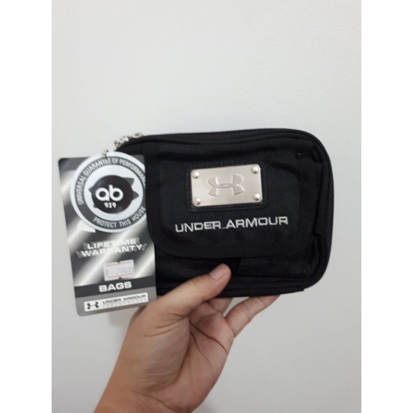 Tas Pinggang Waist Bag under armour