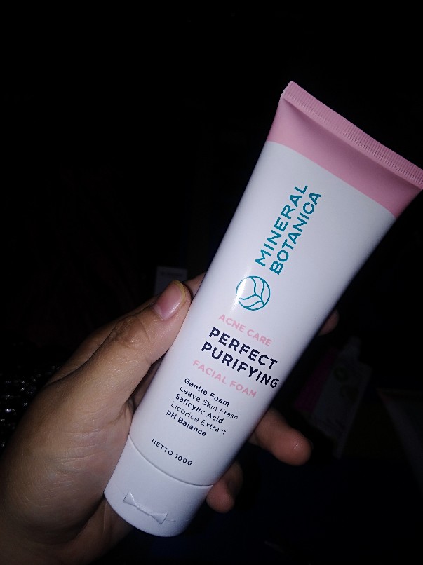 mineral botanica acne care perfect purifying facial foam