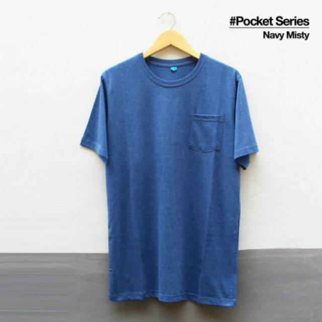 Kaos polos pocket navy misty