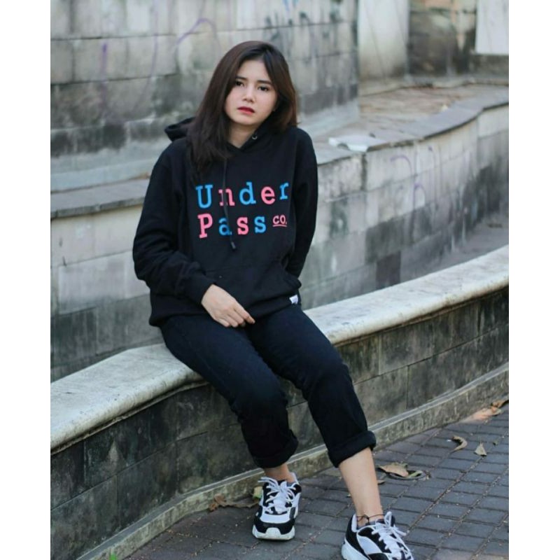 Hoodie black art underpass