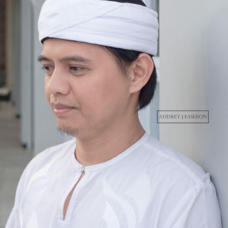 Lagi Tren.. Peci Imamah, Peci blankon, Peci sunan, Peci Songkok