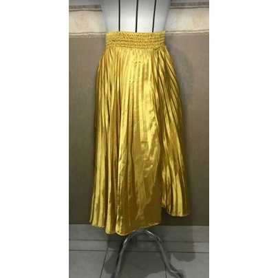 Rok Panjang Emas Gold Skirt Satin Plisket