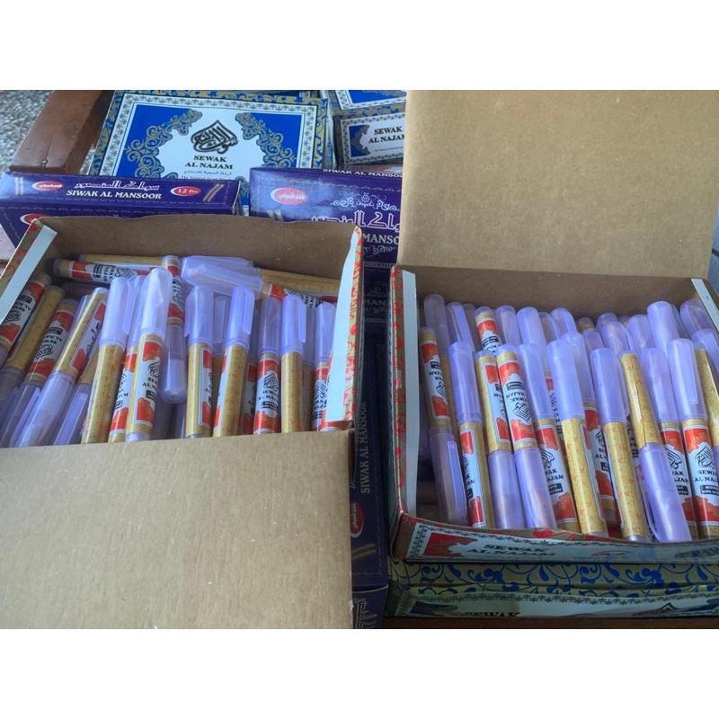 siwak al akbar sm  holdernya 5 lusin 60pcs 270ribuan