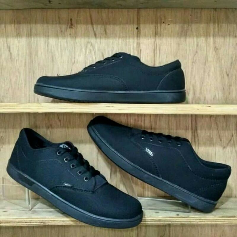 Sepatu Sneakers Pria Kerja Sekolah Casual Shoes Tali Authentic hitam polos | Sepatu Sekolah | Sepatu Kerja