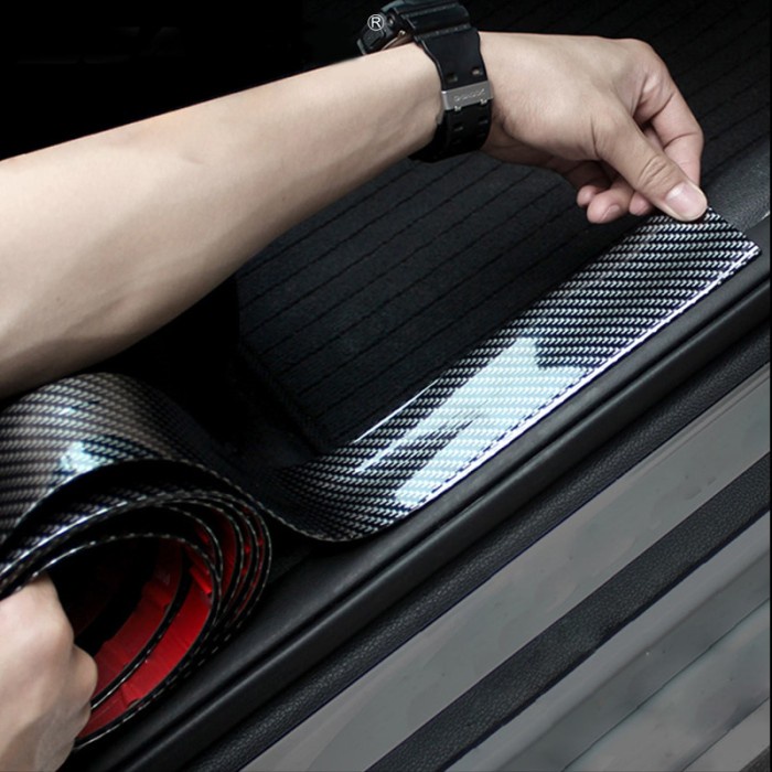 Stiker Vinyl Carbon Fiber Mobil Motor Ukuran 5cm x 250cm C38404