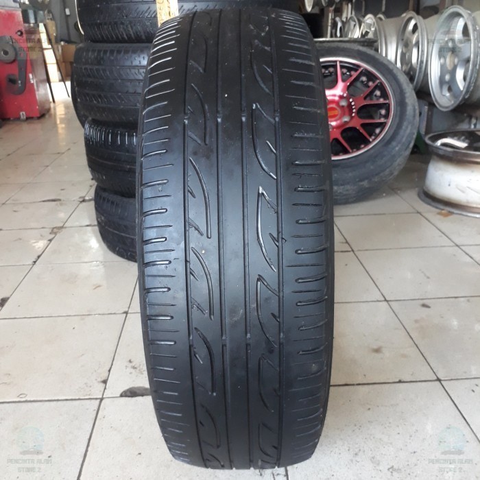 BAN DUNLOP SP SPORT LM704 195/65 R15(1)
