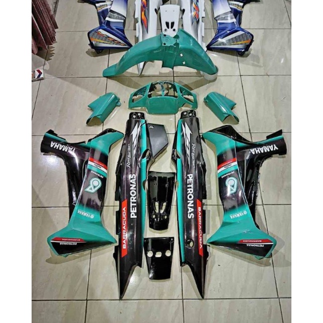 COVER BODY HALUS FULL SET KOMPLIT YAMAHA FIZ R PETRONAS TOSCA BONUS STRIPING BODY SET