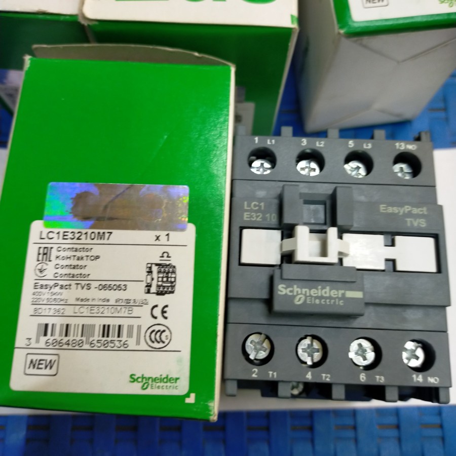 kontaktor lc1e3210m7 schneider
