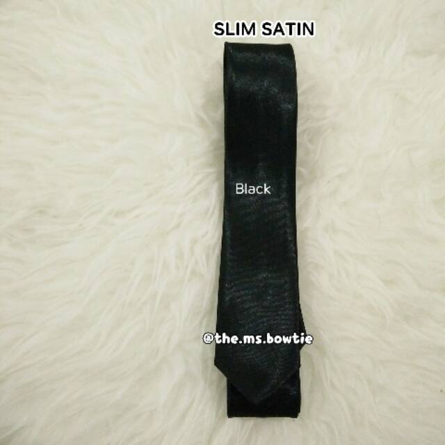 DASI SLIM PANJANG HITAM POLYESTER