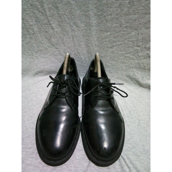 sepatu dr martens second original
