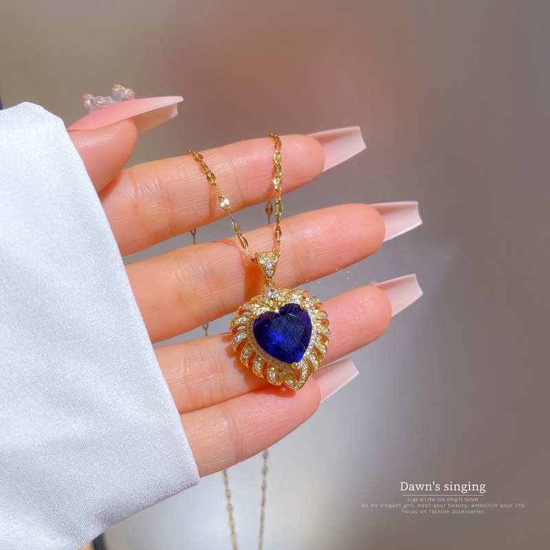 Kalung Rantai Lapis Emas 18K Dengan Liontin Hati Sapphire Mewah Untuk Wanita