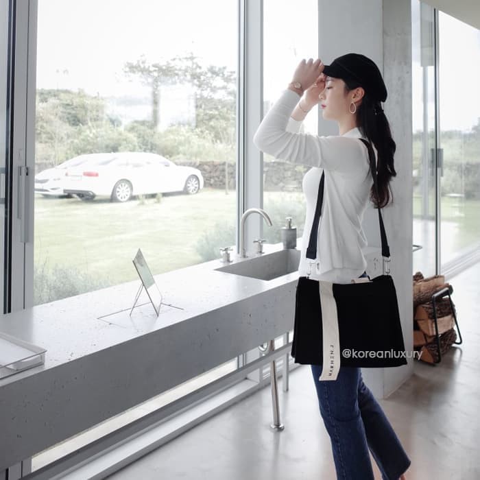 Termurah New Fendi Kan Leather Shoulder Bag