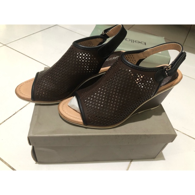 Sepatu sandal bellagio