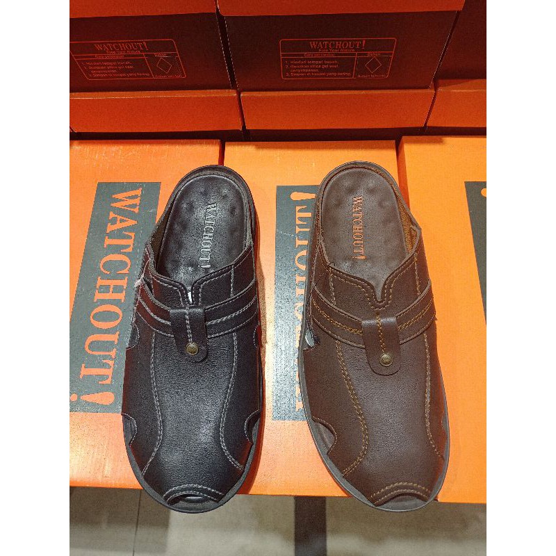 Sepatu sandal watchout