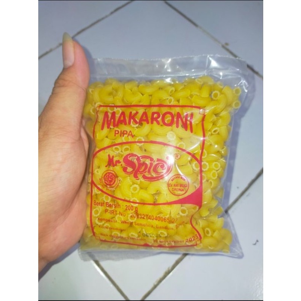 

Makaroni Pipa Premium Mentah Merk Mr. Spicy Kemasan 200 Gram