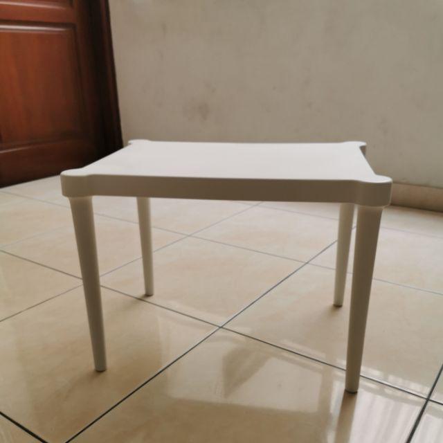 Utter Meja Anak, Dalam/luar Ruang, Putih