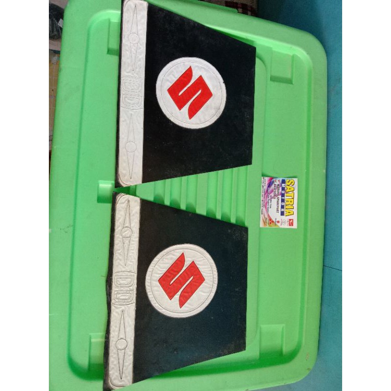 mud guards Suzuki kepet lumpur karpet roda