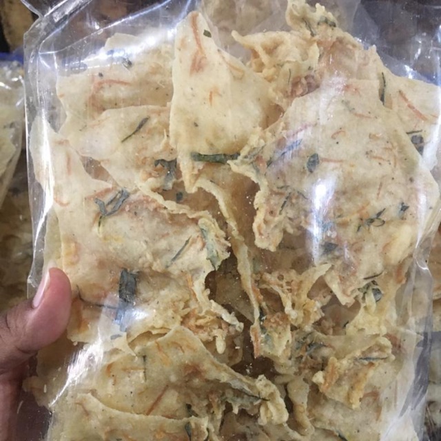 

Peyek campur sari gurih 200 gram