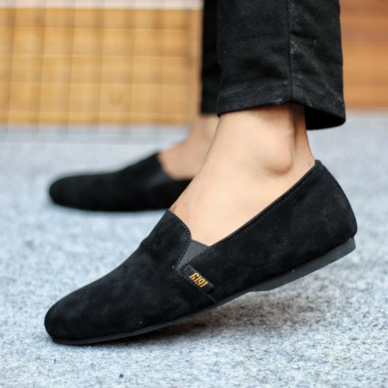 CHORD BLACK Sepatu Pria Casual Slip On Kulit Suede Selop Santai Slop Main Pesta Kondangan Trendy Keren Murah