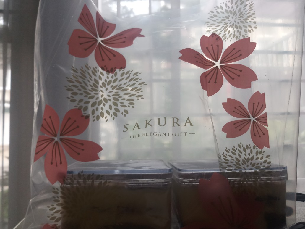 Shopping Bag Sakura Gold Kantong Plastik Elegan Mewah