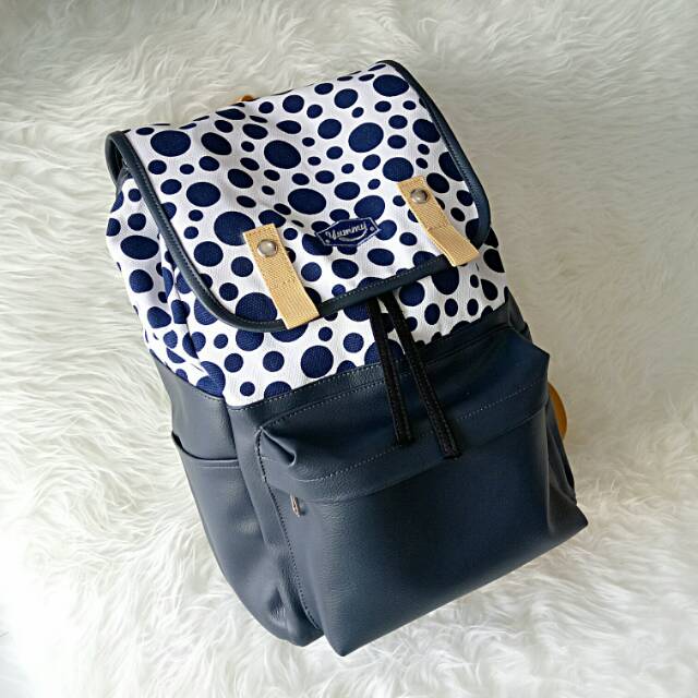 Tas laptop wanita buat kuliah