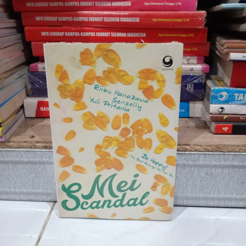 obral buku murah Novel best seller // remaja // wattpad // fantasi // sastra // fiksi // non fiksi part 30-Mei scandal 33