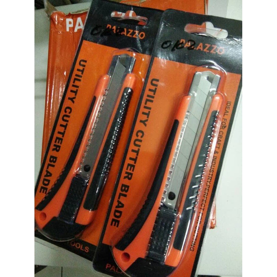 

PISAU CUTTER BESAR PALAZZO