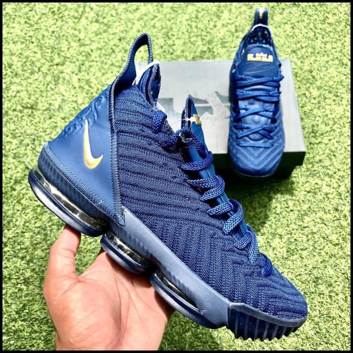 lebron 16 light blue