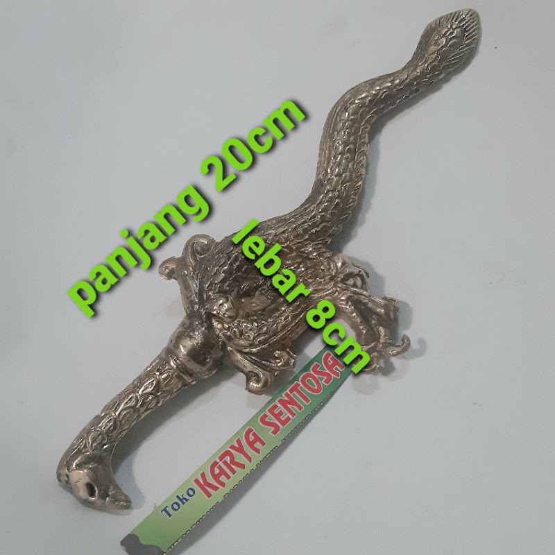 

Barang Antik Naga Leong Kuning