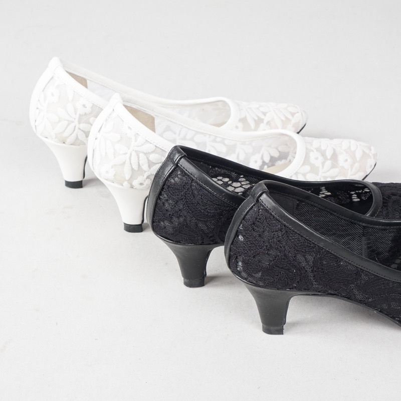 Captain Plaza - Guzzini Mn 531 - Sepatu Heels Wanita Kain Renda Bermotif-2