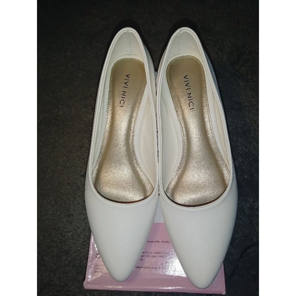 Sepatu vivinici wanita heels 5cm putih original