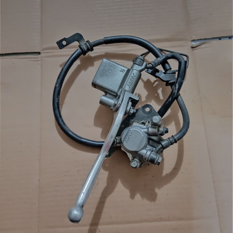 master kaliper pengereman depan honda beat karbu vario 110 original