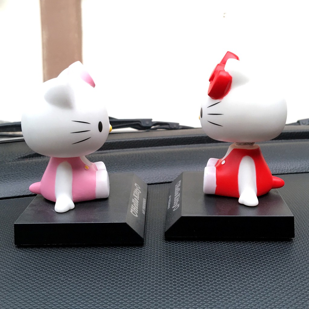 Boneka Figure Miniatur Pajangan Mobil Hello Kitty Hellokitty