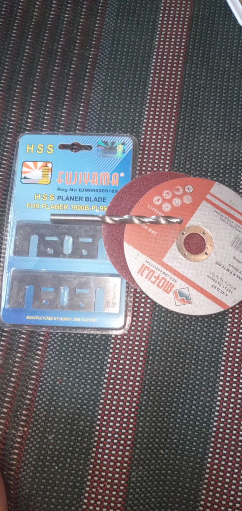 Amplas Bulat Kertas 4 Velcro P60 Mofuji