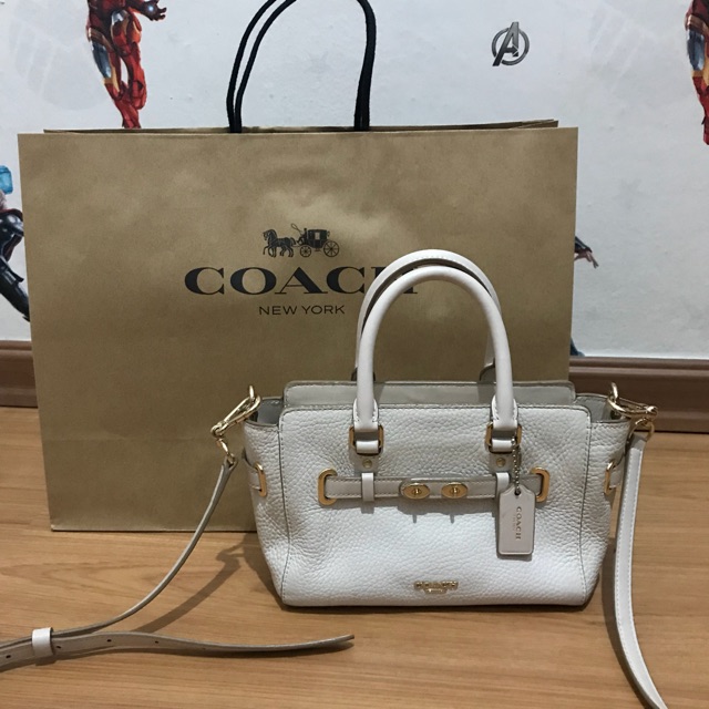Preloved authentic coach swagger 20 white