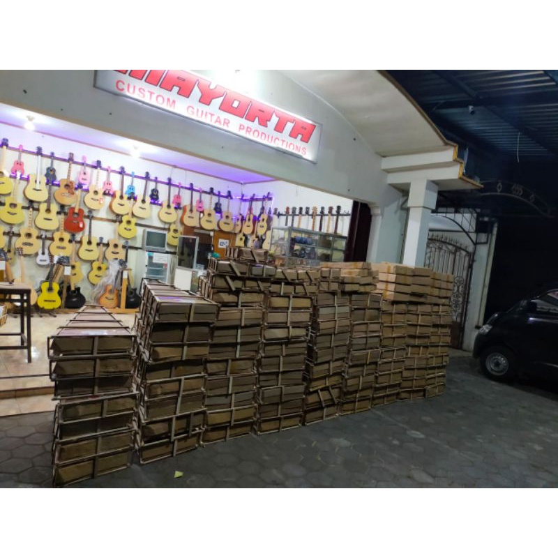 gitar akustik yamaha jumbo tanam besi-6